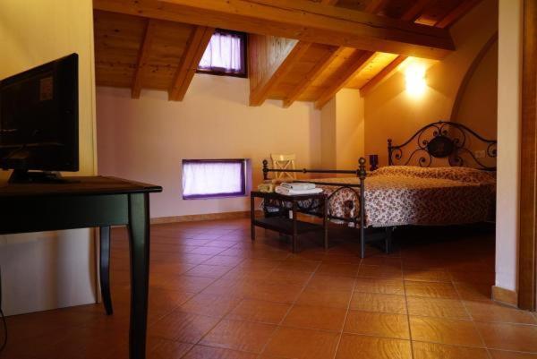 La Cascina Del Sole Hostel Rivarolo del Re ed Uniti Bagian luar foto